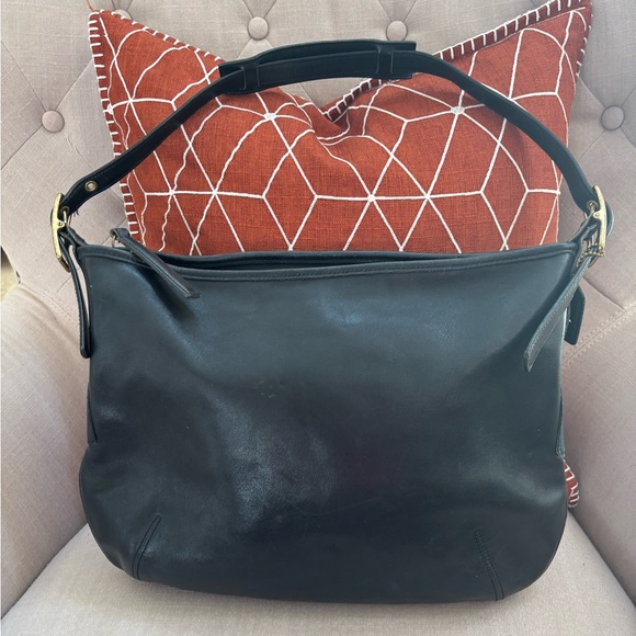 Vintage Black Coach Hobo Tote - Picture 1 of 6